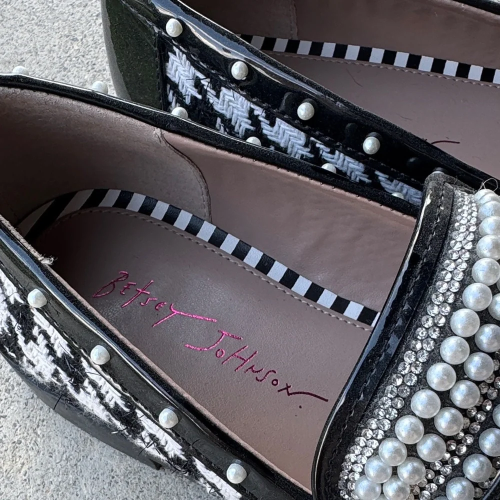 Betsey Johnson- Mariam- Chic Black and White Pearl Loafers - Picture 2 of 7